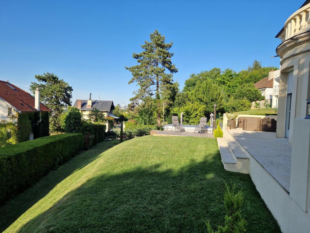La Source De Bougival Apartment Exterior photo