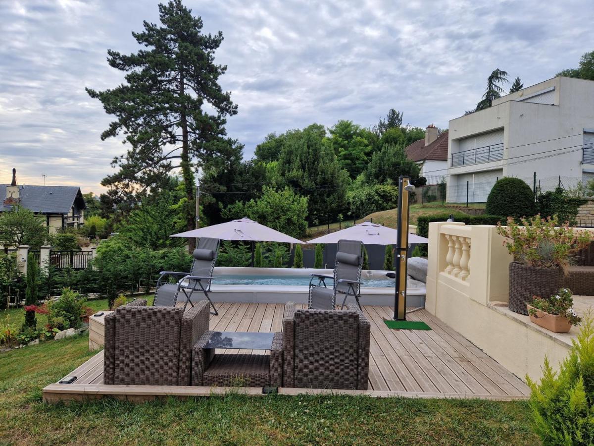 La Source De Bougival Apartment Exterior photo